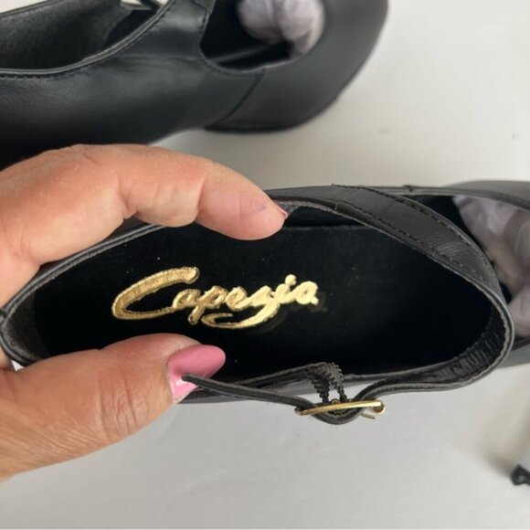 Capezio - Women's Manhattan Xtreme Tap Shoes - Black. Size: 4W. NIB. (1839) - Picture 11 of 16